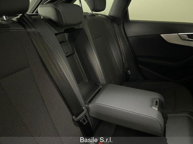 Audi A4 A4 Avant 40 TDI quattro S tronic S line edition