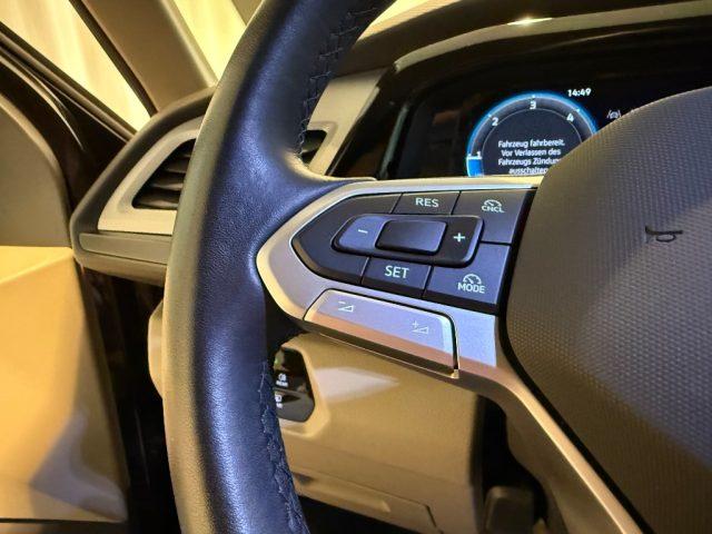 VOLKSWAGEN Multivan 2.0 TDI DSG Space 7P DAB+ APP Connect LED