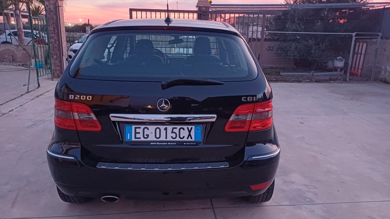 Mercedes-benz B 200 CDI Premium
