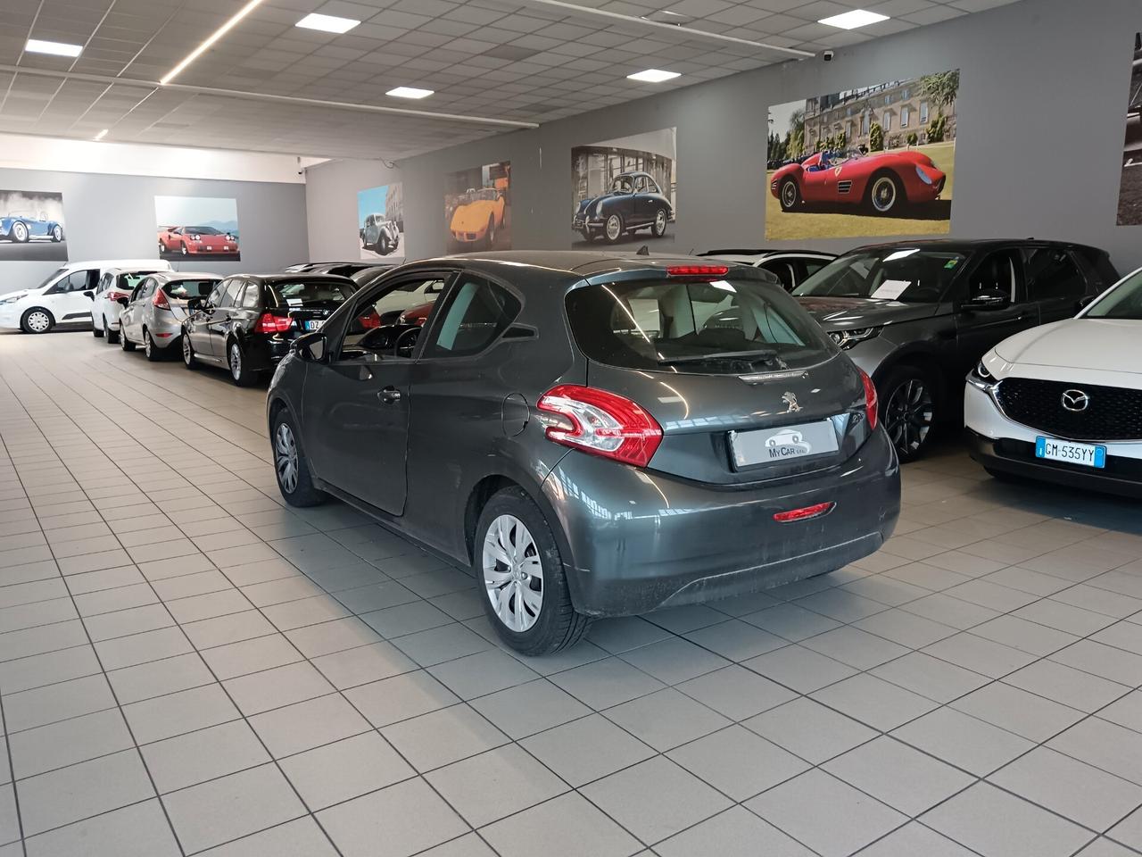 Peugeot 208 1.0 Benzina Manuale