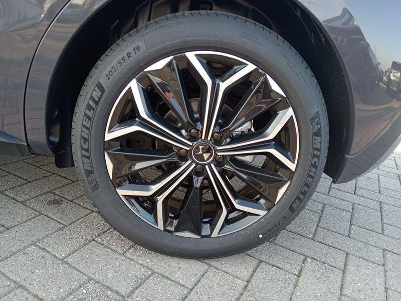 DS DS 4 BlueHDi 130 Auto Etoille Pelle Nappa