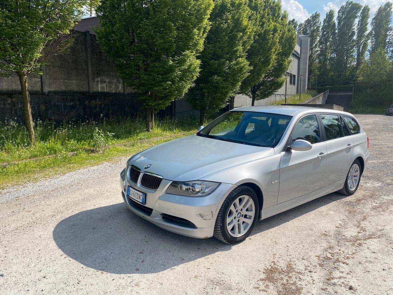 Bmw 325 325i cat Touring Attiva