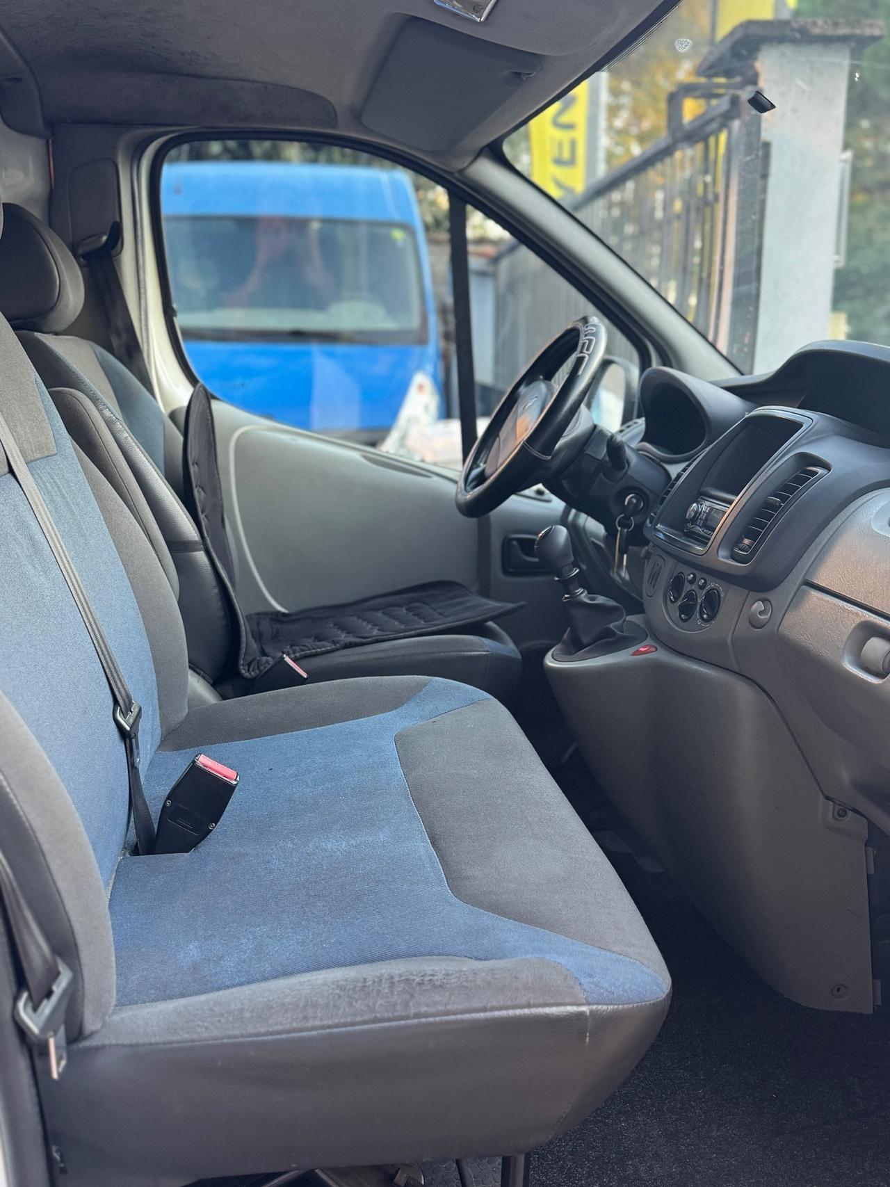 Renault Trafic T29 2.0 dCi/90 PL-TA Furgone