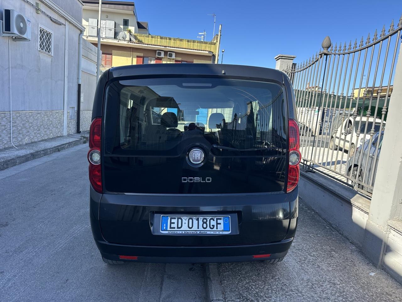 Fiat Doblo 1.6 MJT 105 Cv Emotion 5 Posti Vettura