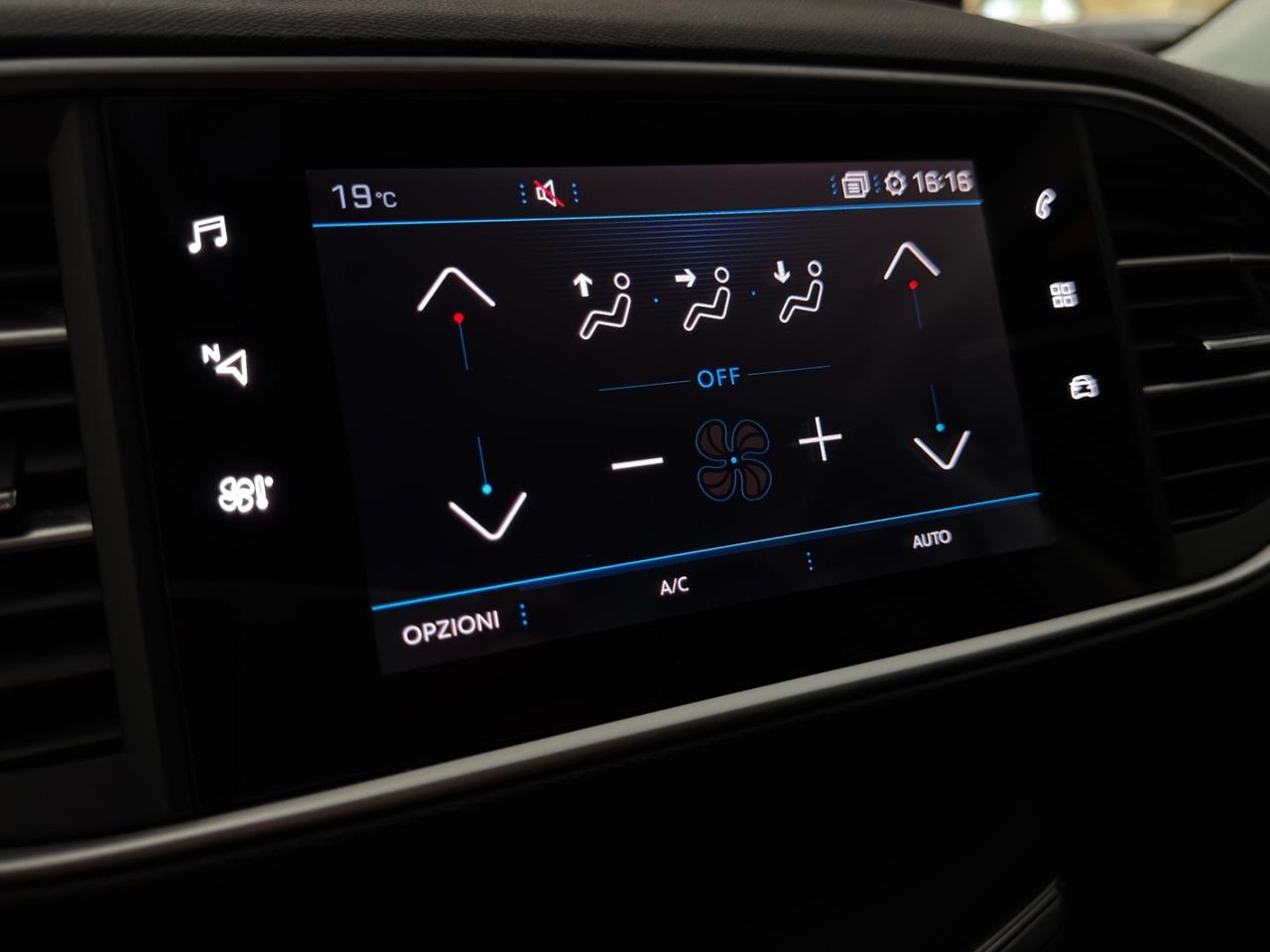 Peugeot 308 BlueHDi *AUTOMATICA* NEOPATENTATI