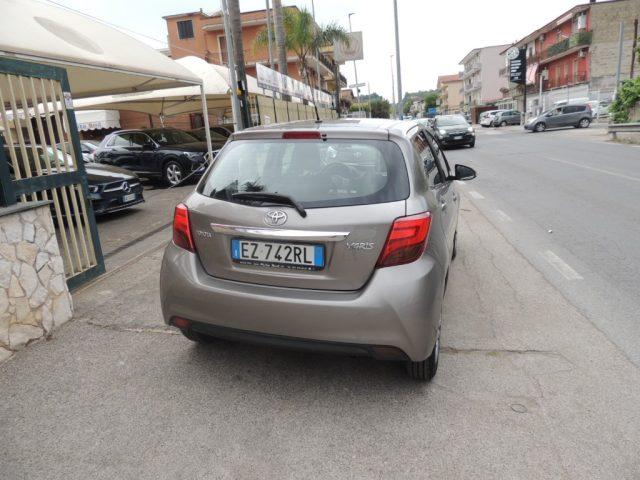 TOYOTA Yaris 1.3 5 porte Active