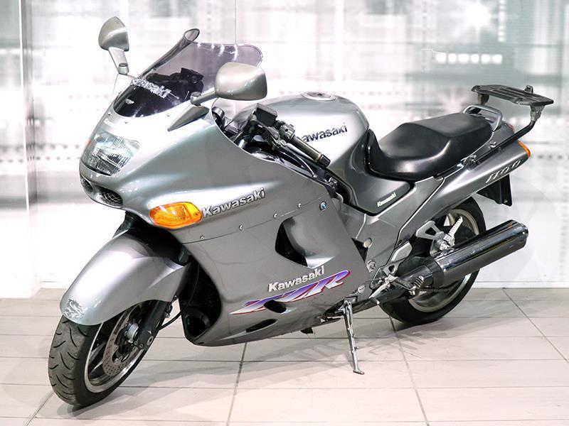 Kawasaki ZZR 1100