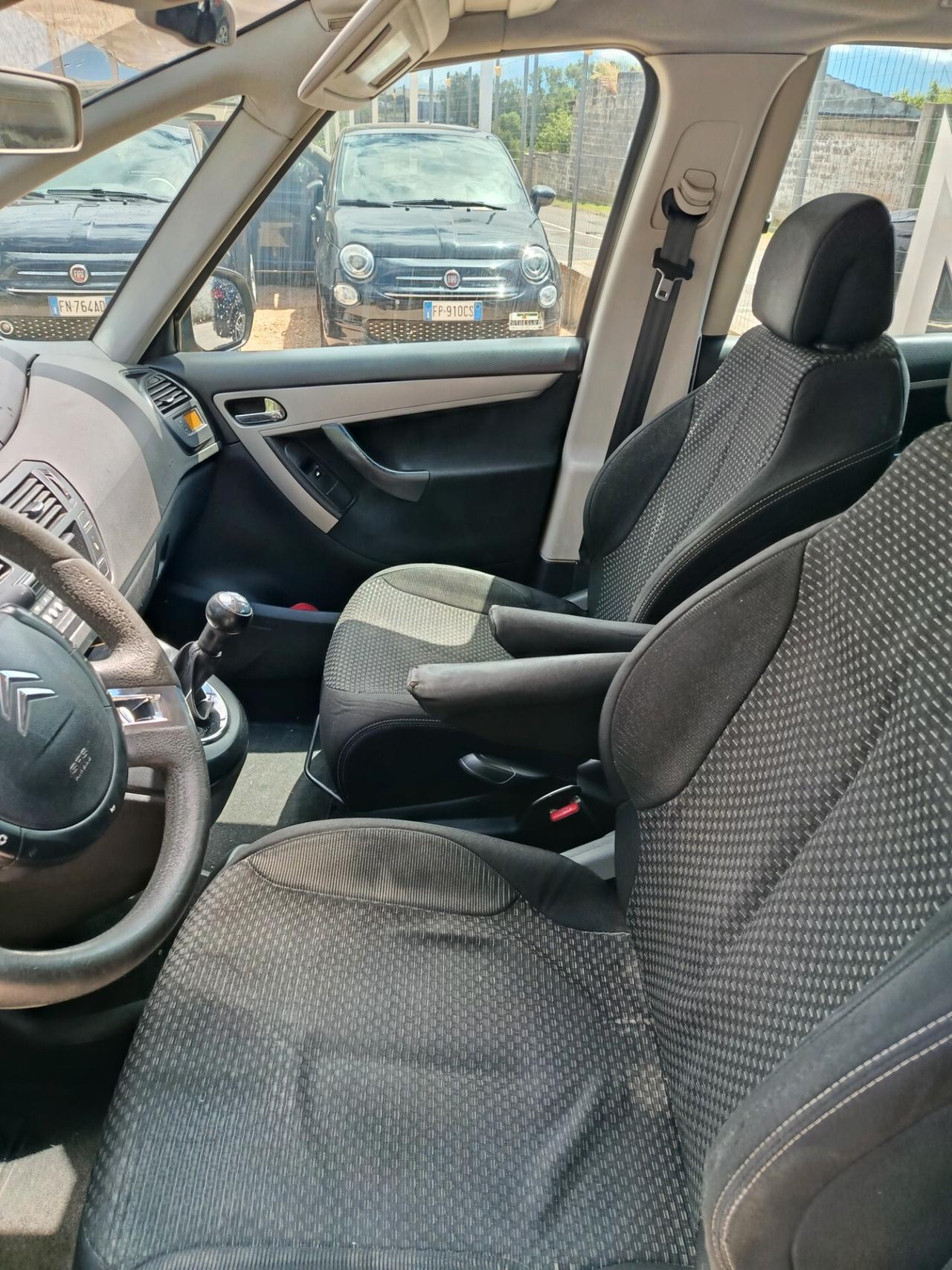 Citroen C4 Picasso 1.6 HDi 110 FAP Elegance