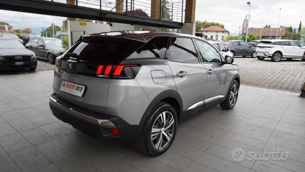 PEUGEOT 3008 BlueHDi 130 S&S EAT8 Allure Pack