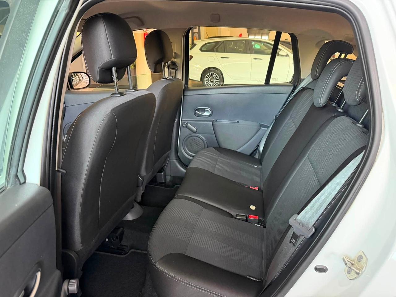Renault Clio 1.5 dCi 75CV SporTour Yahoo!