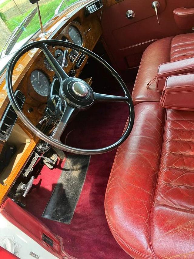 ROLLS-ROYCE Cloud Silver Cloud II EX William Holden