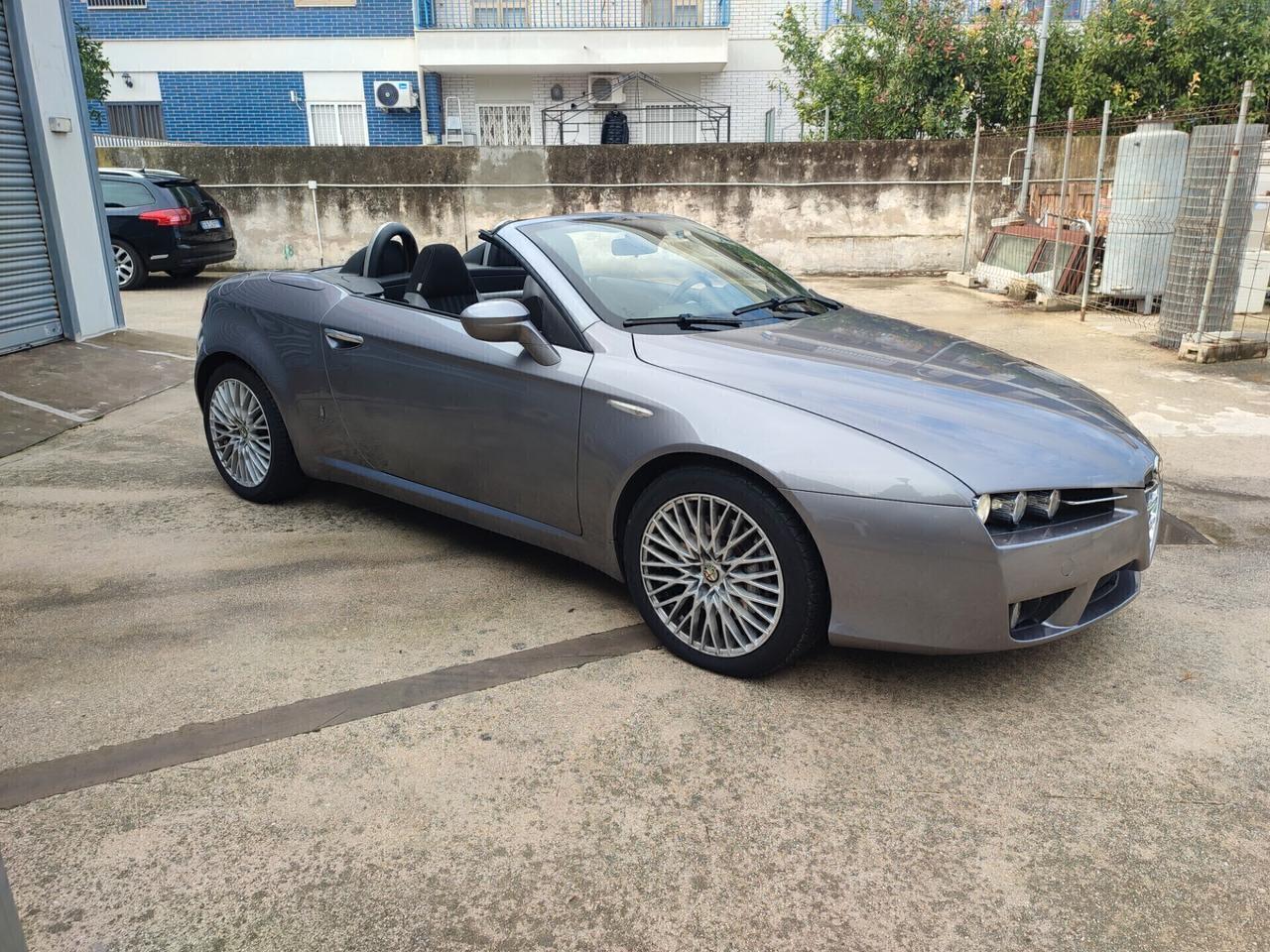 Alfa Romeo Spider 2.4 JTDm 210CV