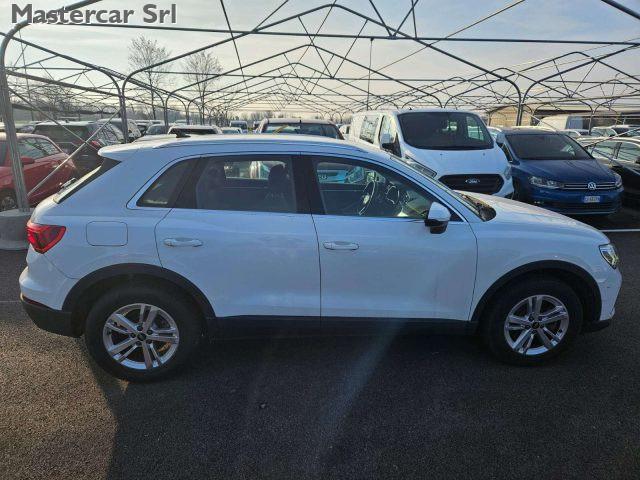 AUDI Q3 Q3 45 1.4 tfsi e Business s-tronic - GF245ET