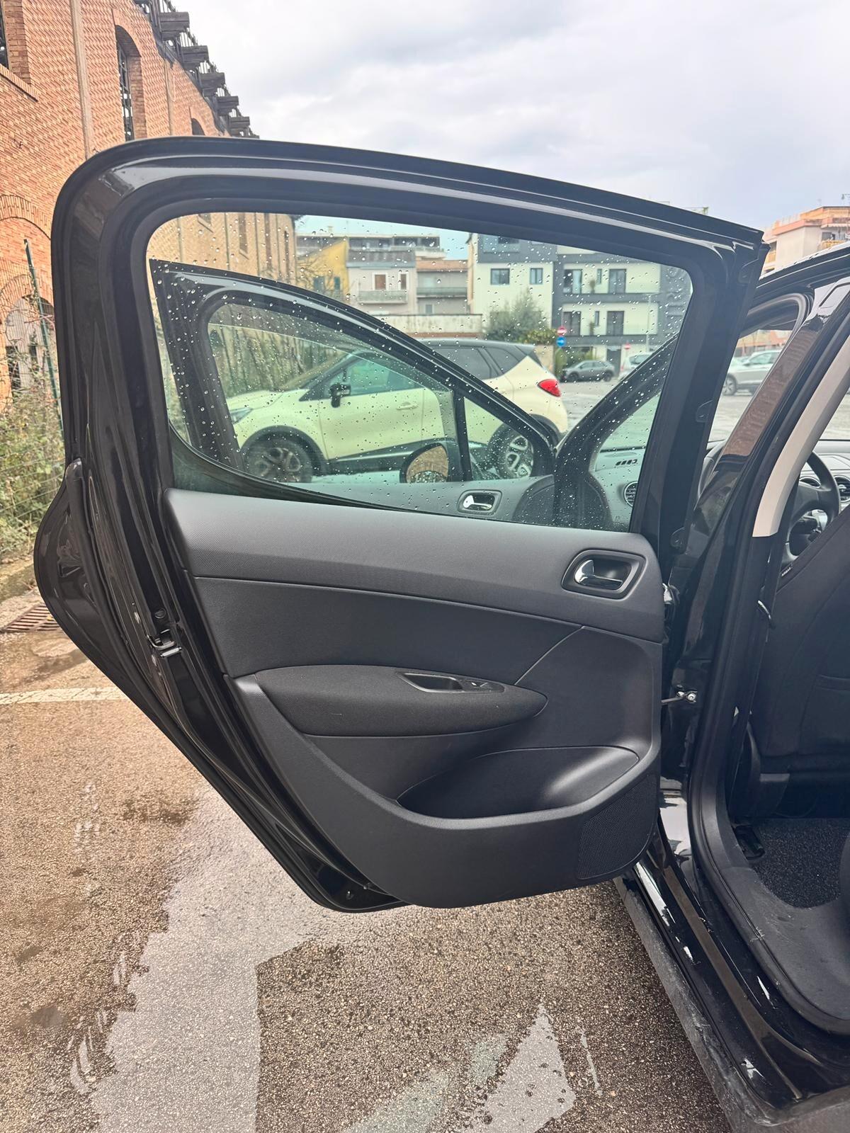 Peugeot 308 1.6 Diesel 5 porte Garan.tita