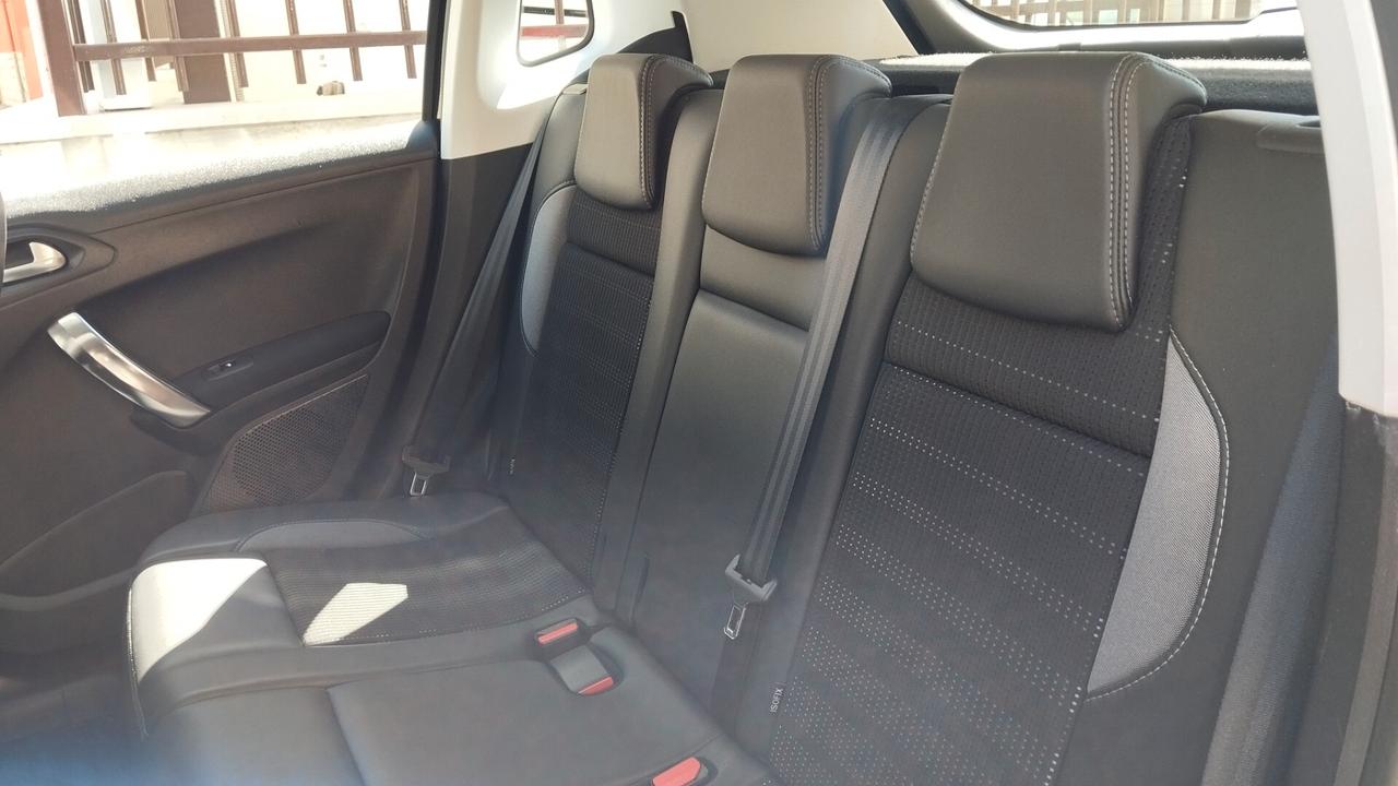 PEUGEOT 2008 1.6 DIESEL NAVI -GARANZIA FULL