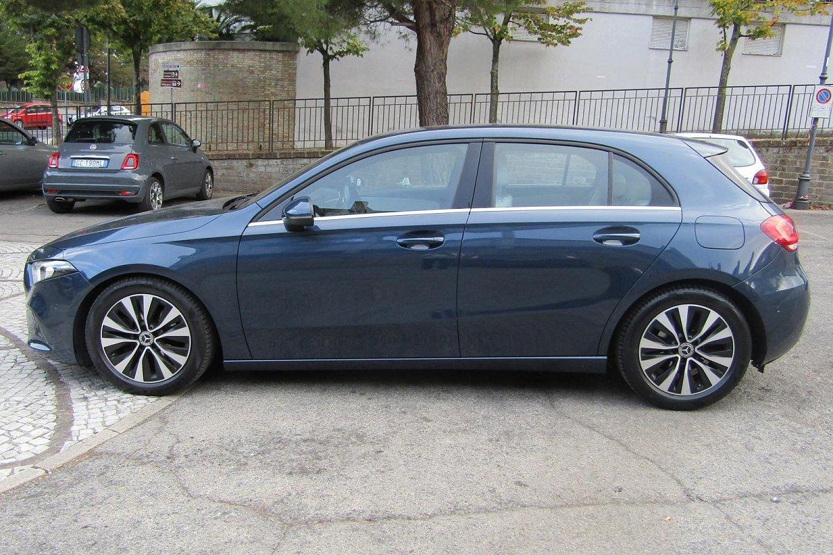 MERCEDES A 180 Automatic Business