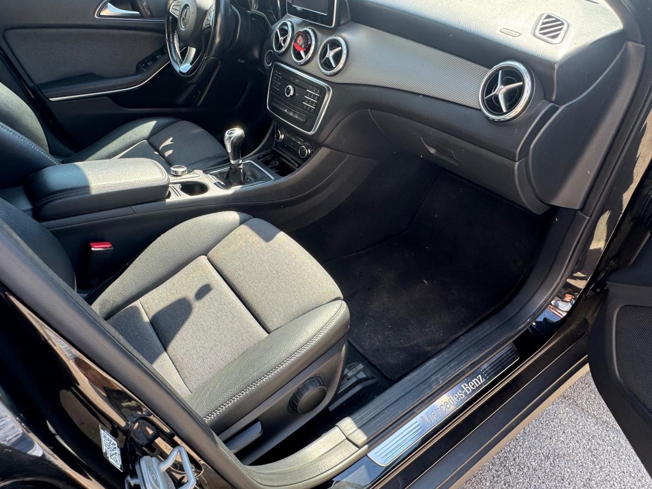 Mercedes-benz GLA 200 d Sport