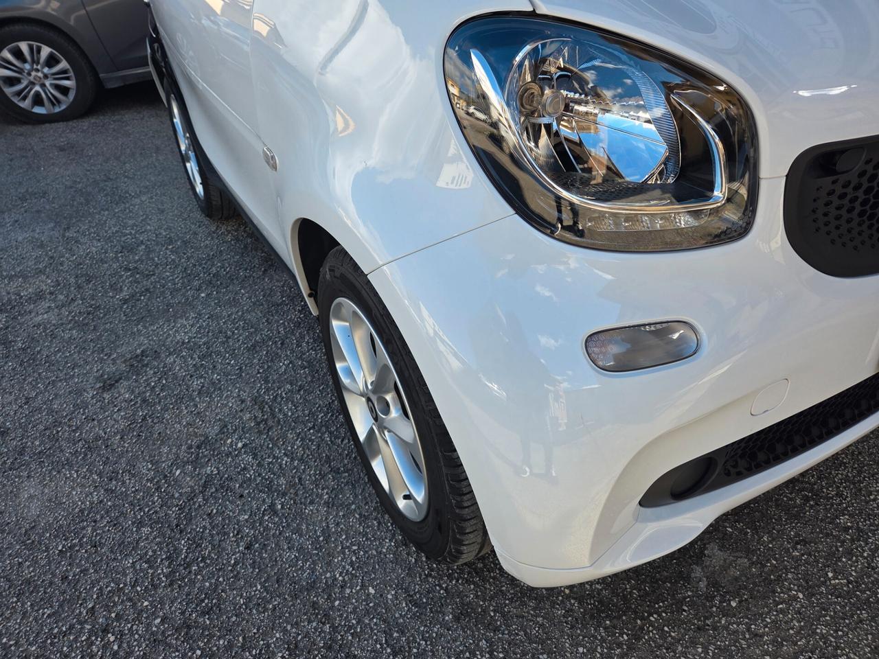 SMART FORTWO 1.0 70 CV ANNO 2016 KM 60000 CERTIF
