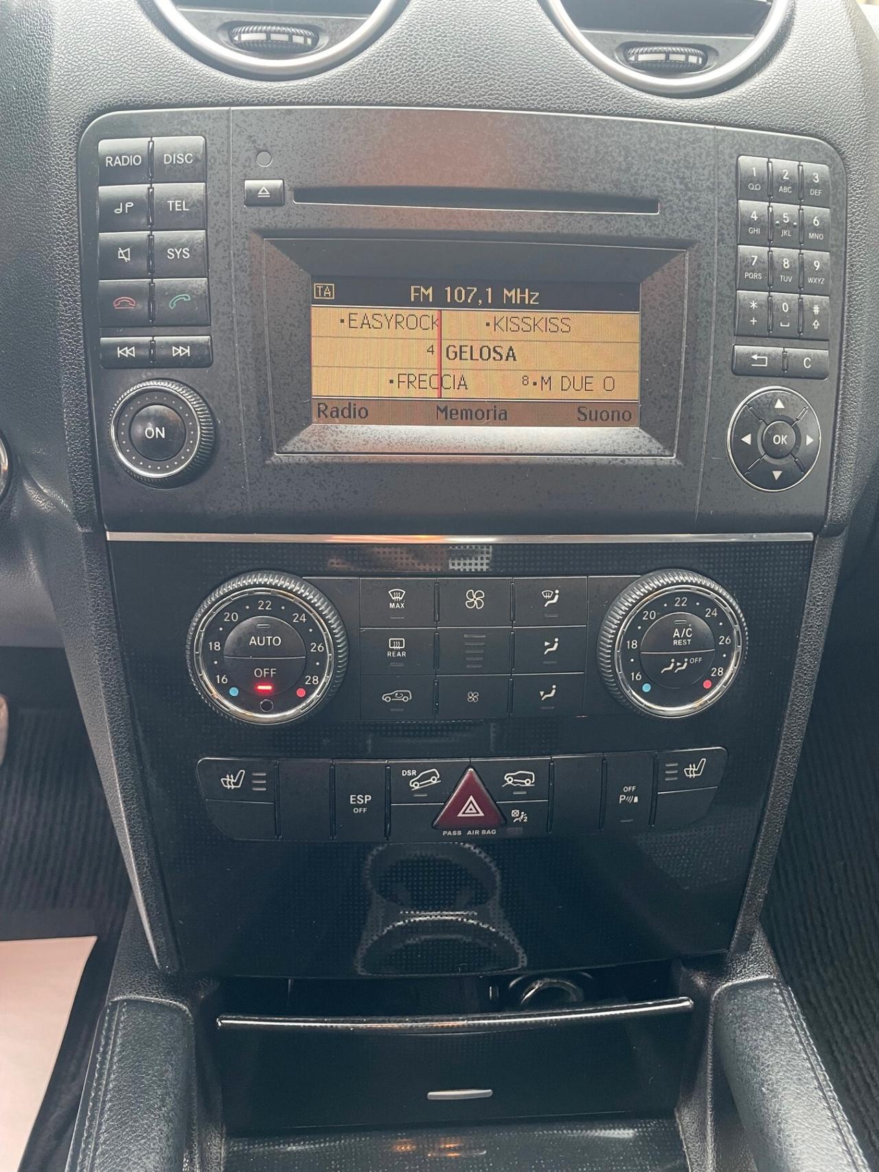 Mercedes-benz ML 300 CDI BlueEFFICIENCY