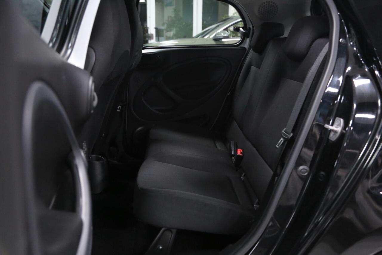 Smart forfour 1.0 70 cv Youngster