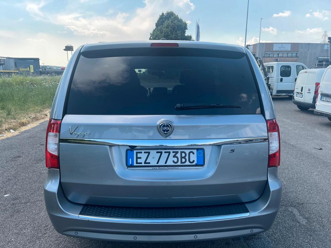 Lancia Voyager 2.8 Turbodiesel S 177 CV