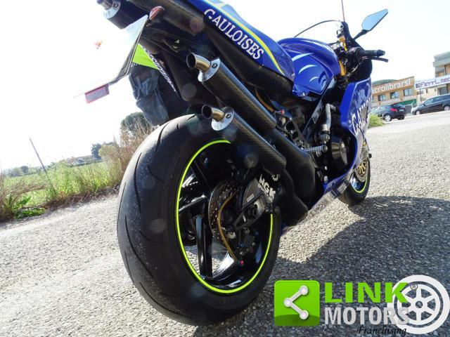 YAMAHA RD 500 LC REPLICA VALENTINO ROSSI