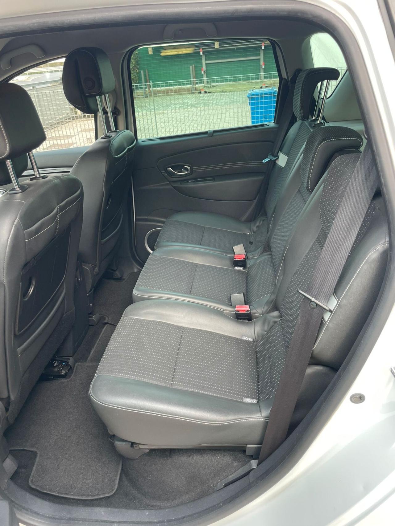 Renault Scenic X-Mod 1.5 dCi 110CV Luxe Ok neopatentati