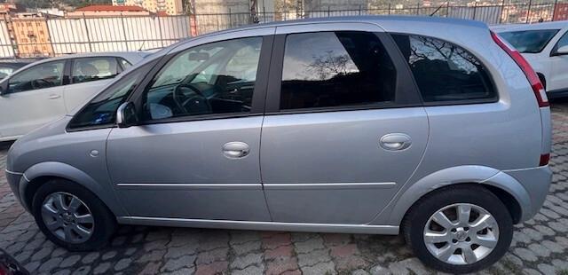 Opel Meriva 1.6 16V Cosmo