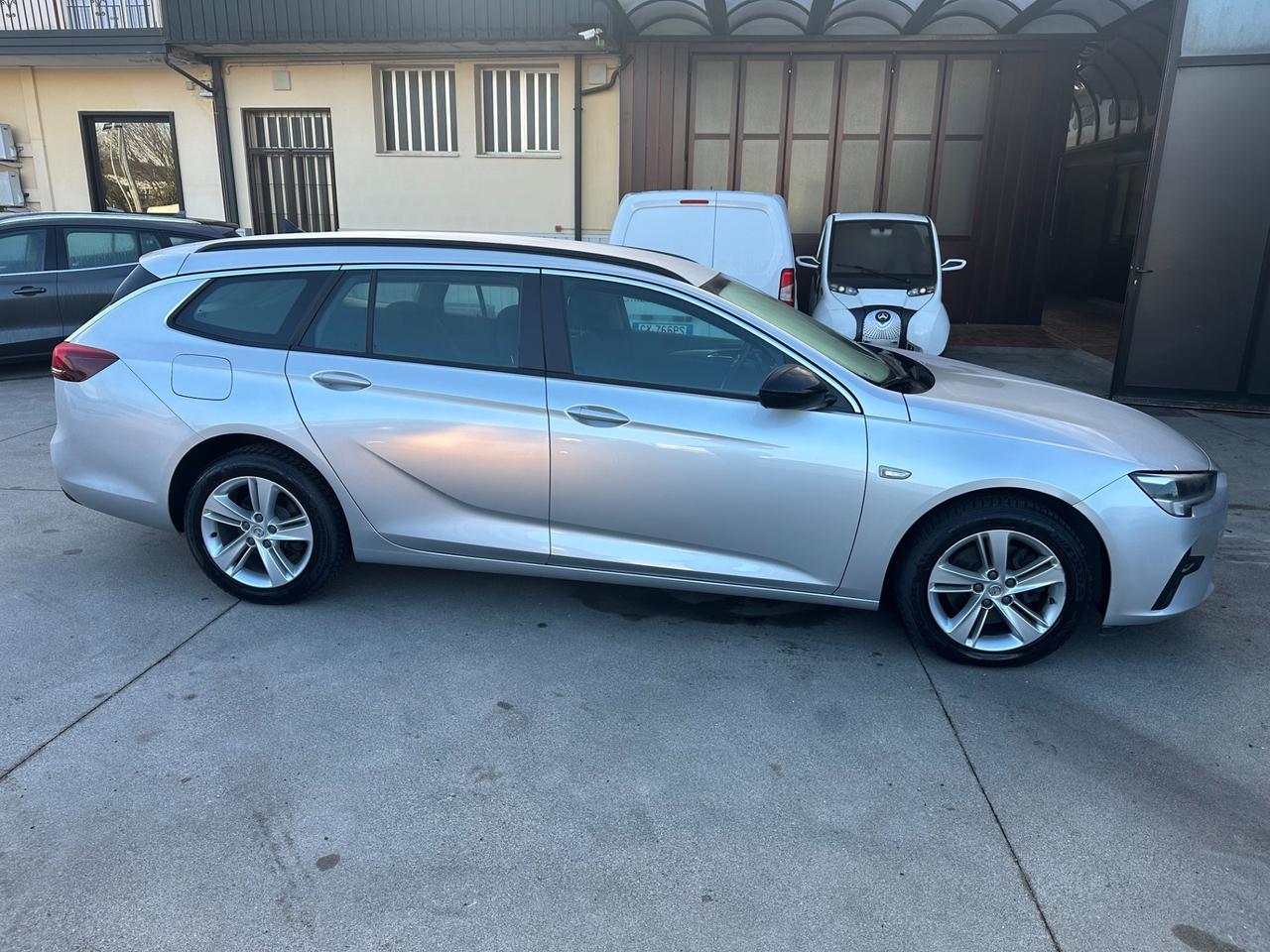 Opel Insignia 1.5 CDTI S&S Sports Tourer Business Edition