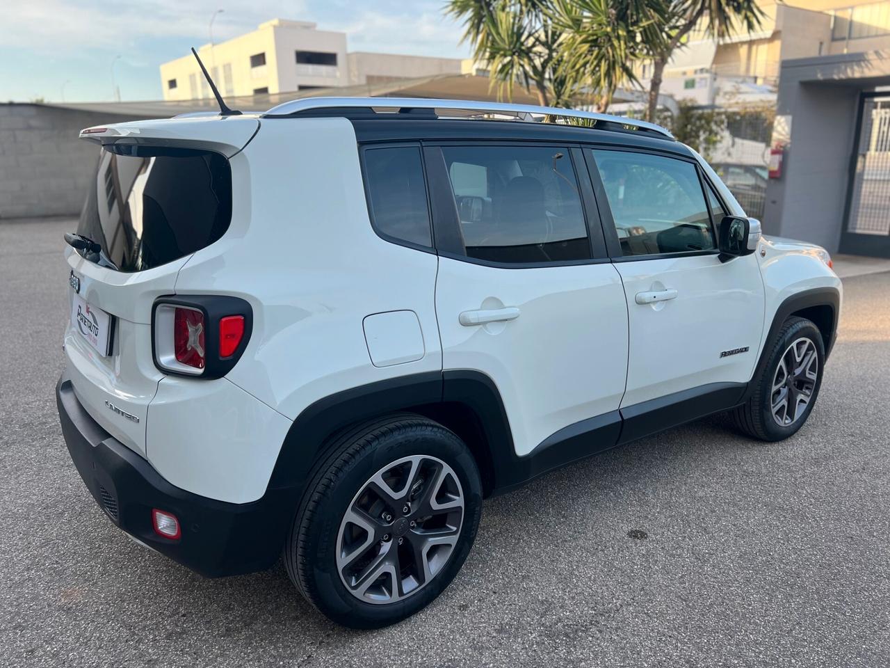 Jeep Renegade 1.6 mjt 120cv Limited fwd PELLE/NAVI/18; PERFETTA
