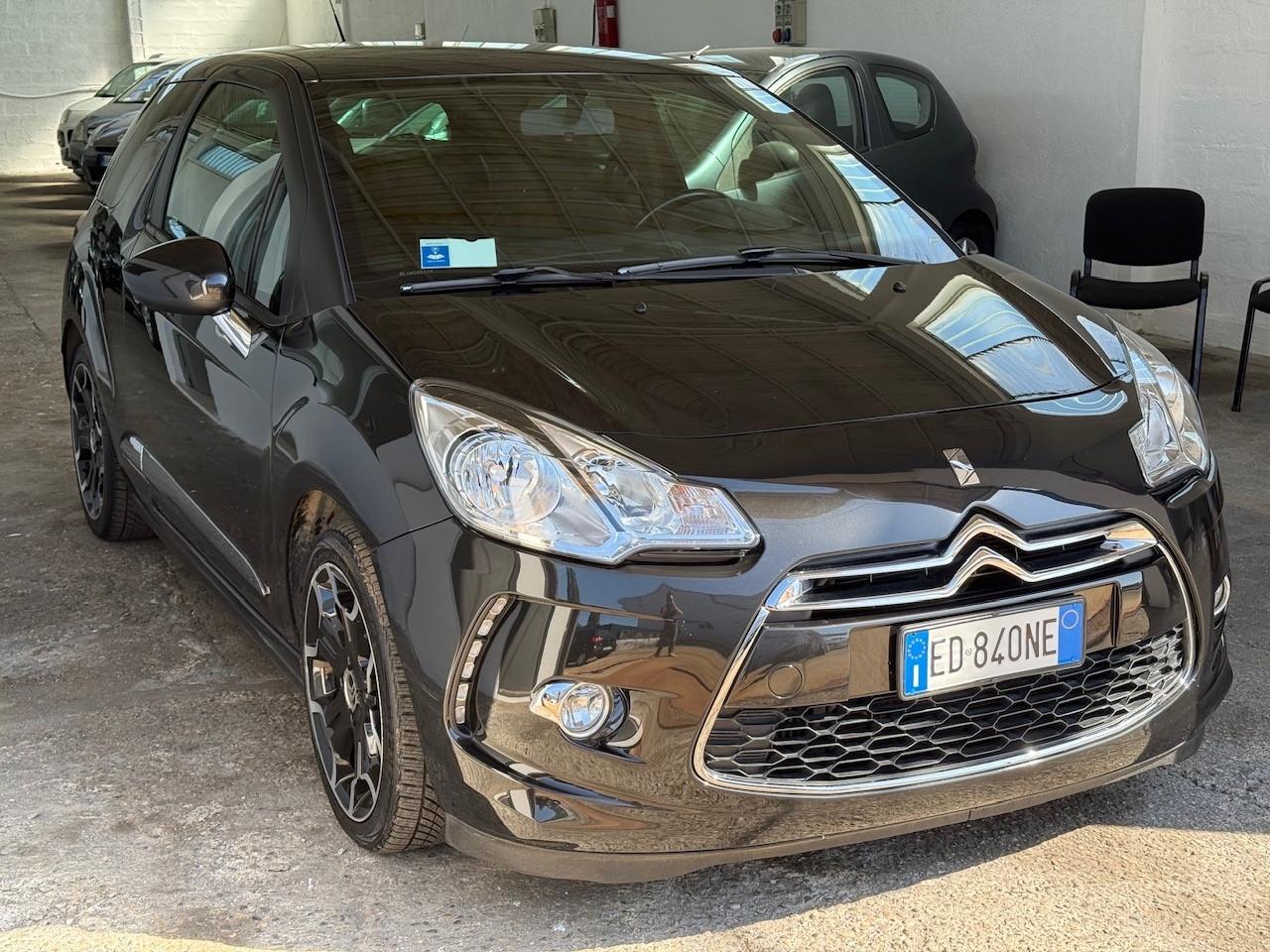 Ds DS3 DS 3 1.6 HDi 110 Just Black