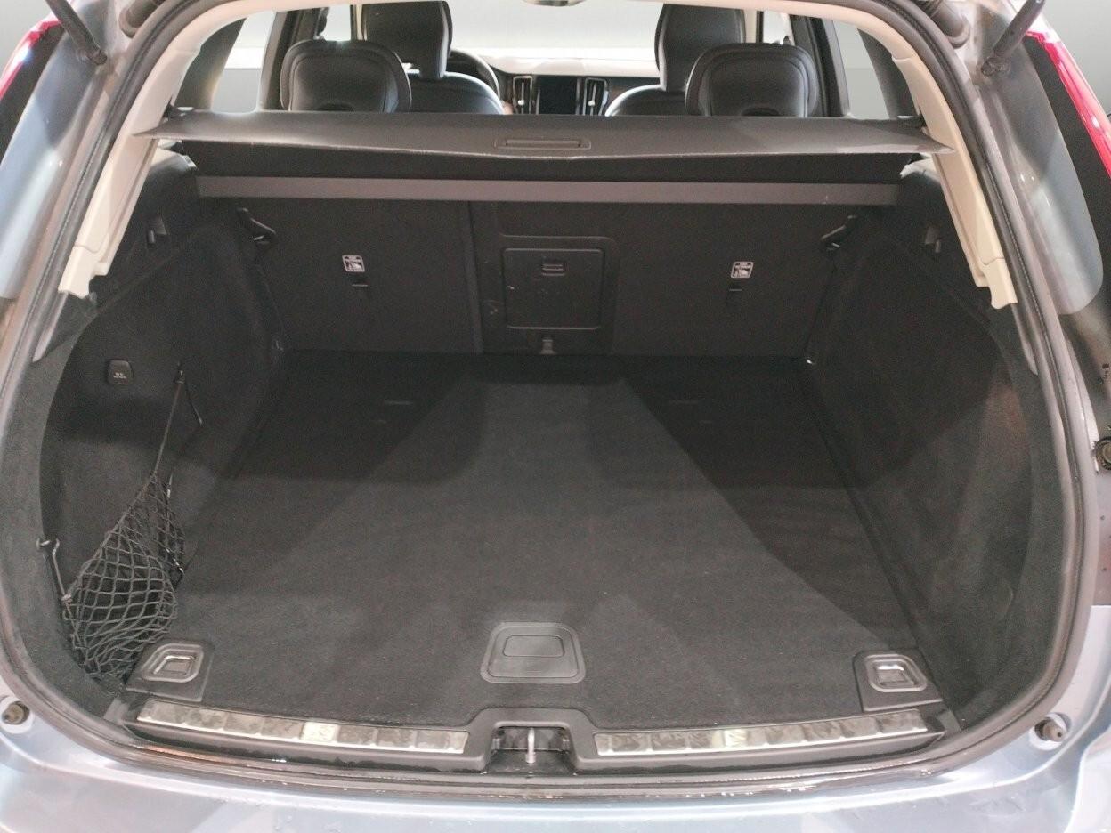 Volvo XC60 2.0d4 Business Plus *IVA ESPOSTA*