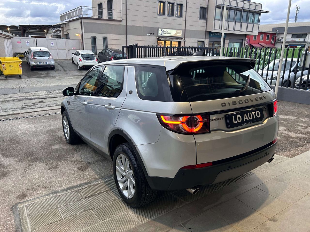 Land Rover Discovery Sport 2019 photo 5