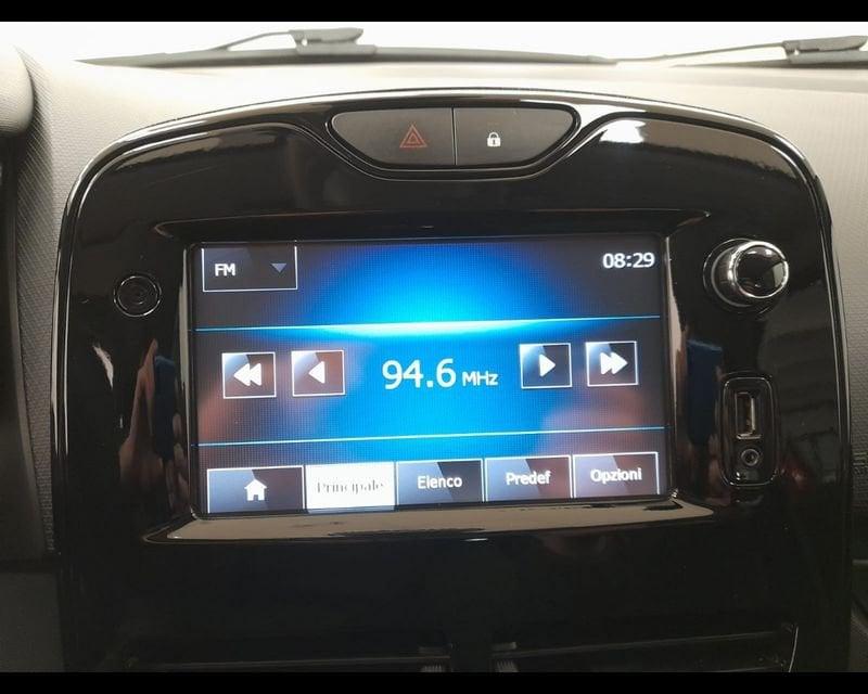 Renault Clio IV 2012 5p 1.2 Costume National 75cv