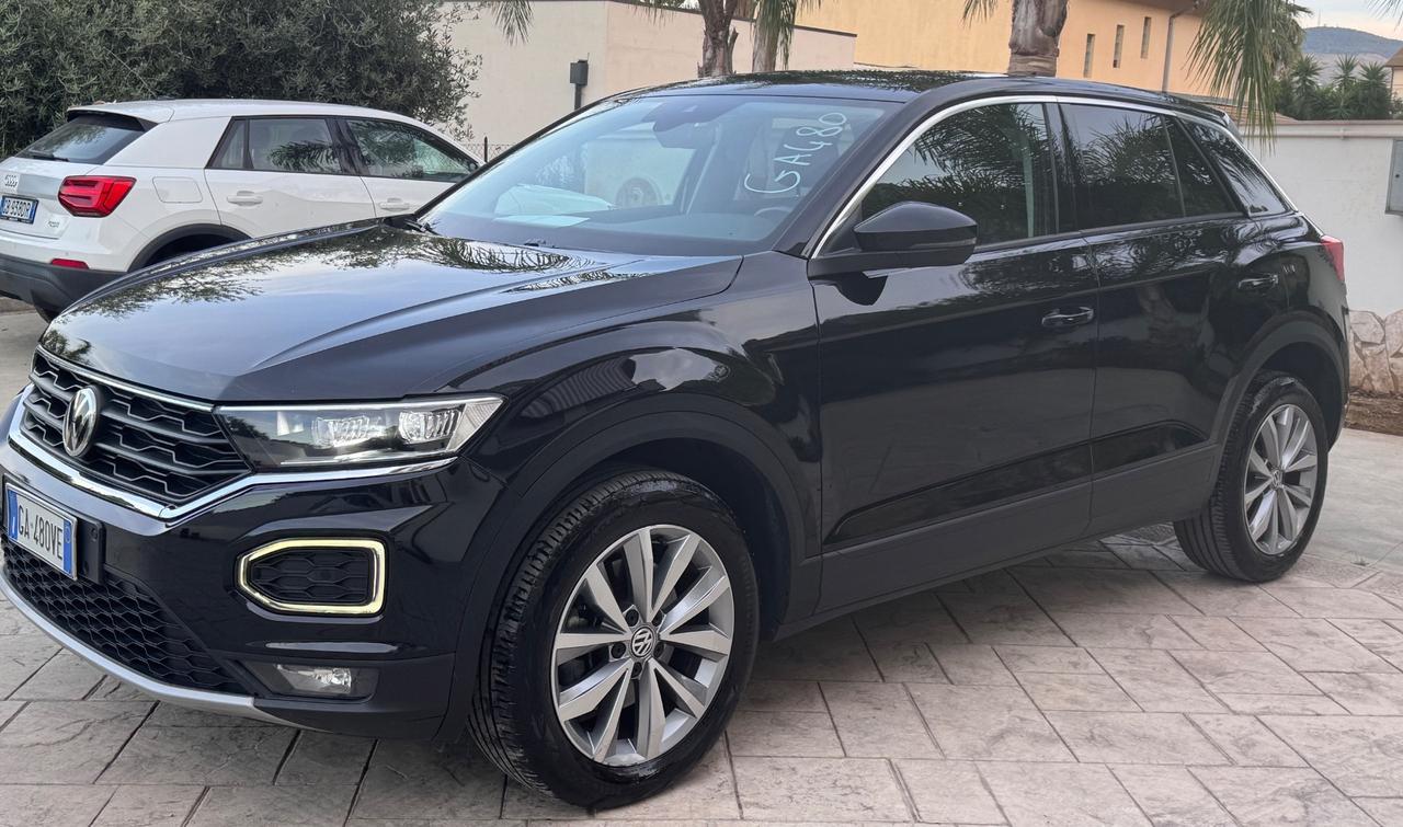 Volkswagen T-Roc 2.0 TDI SCR 150 CV DSG Business BlueMotion Technology