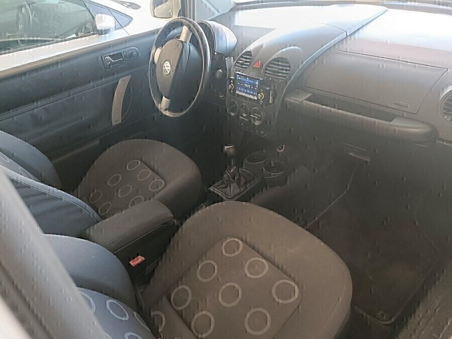 Volkswagen New Beetle 1.6 Miami