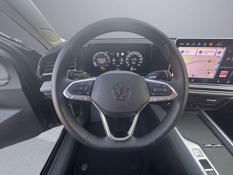 Volkswagen Passat 1.5 eTSI 150 CV ACT DSG Business CAMERA 360 LED MY25