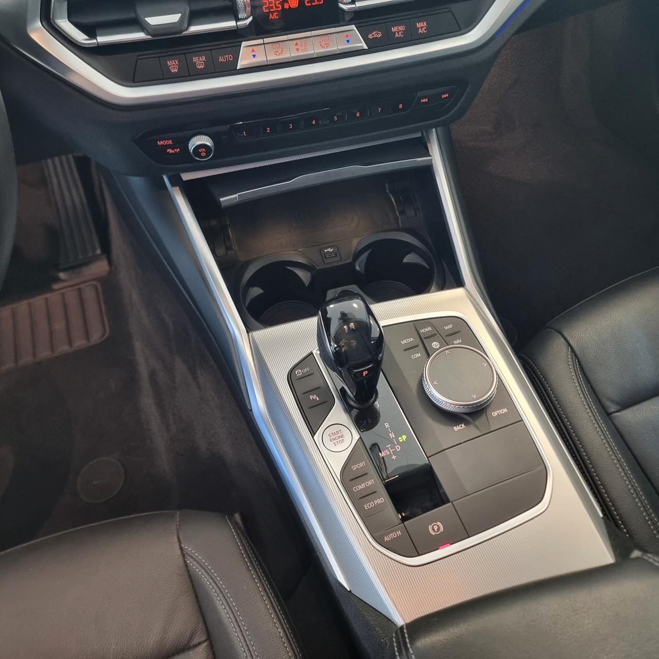 Bmw 318d 48V Touring Luxury - Pelle - Navy