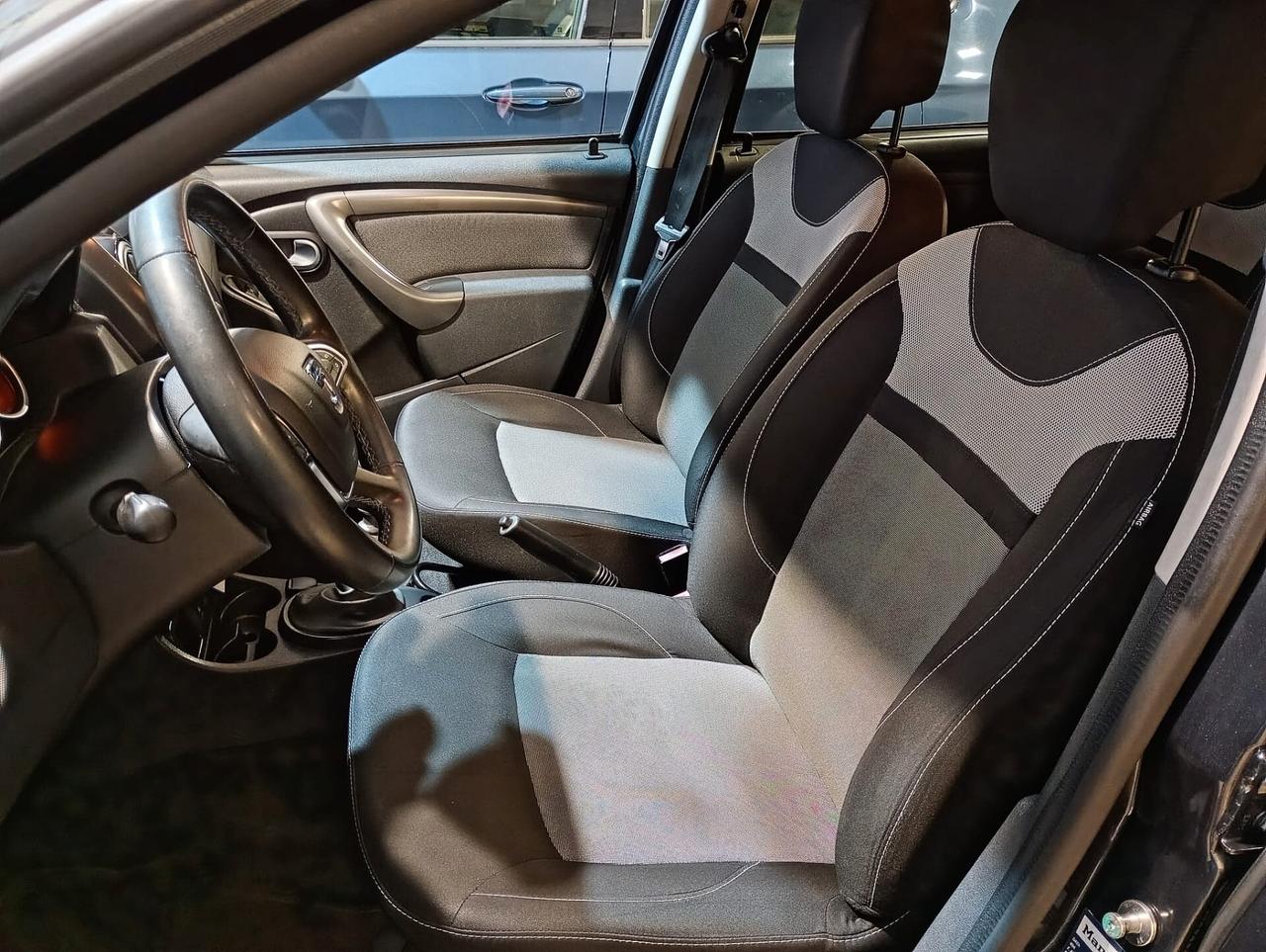 Dacia Duster 1.5 dCi 110CV 4x2 Black Shadow