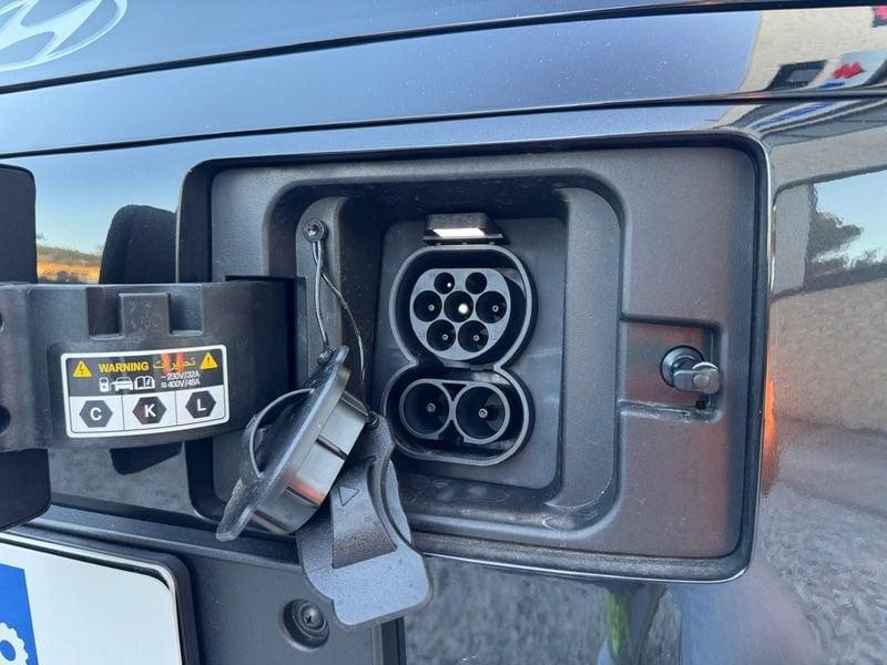 Hyundai Inster 49 kWh XTech + Login Pack - KmZero