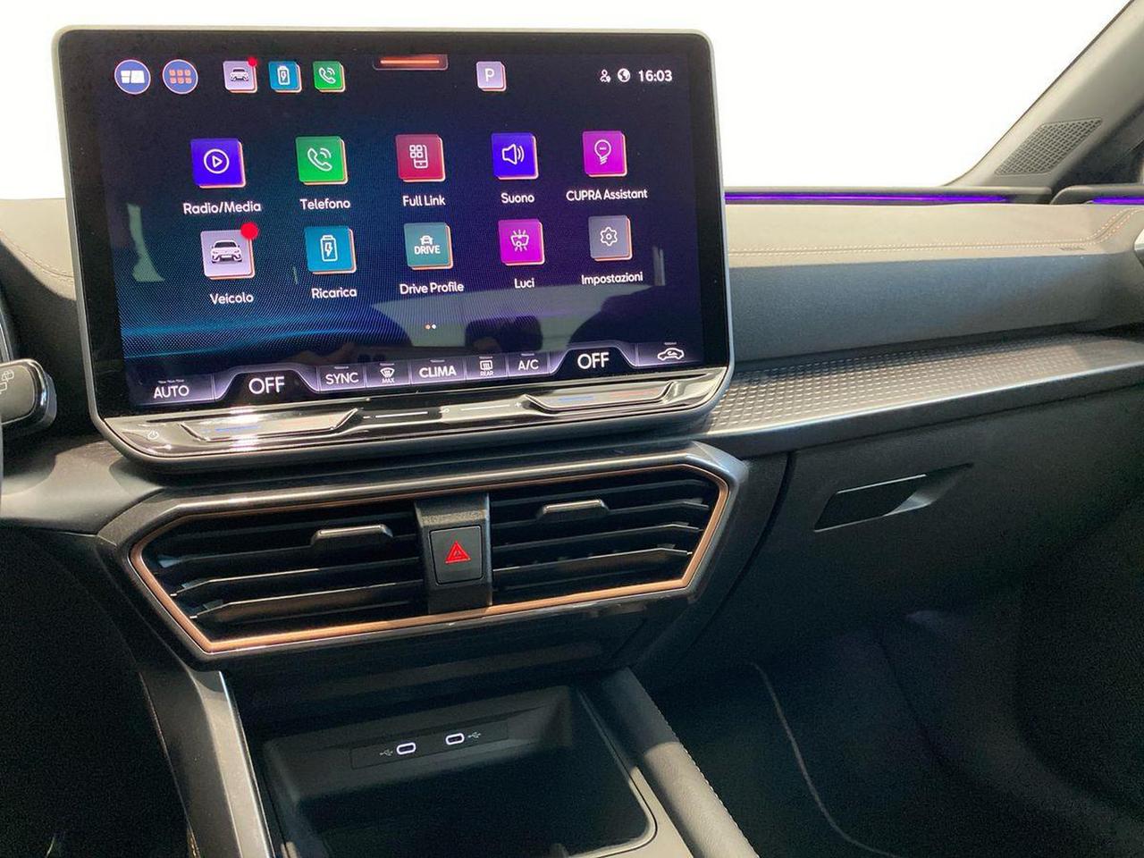 Cupra Leon 1.5 e-hybrid 204cv dsg