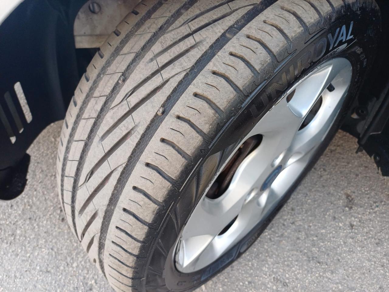 Ford Fiesta GPL DI SERIE BELLISSIMA - 2012