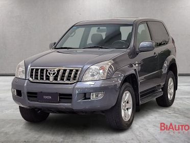 Toyota Land Cruiser Land Cruiser kdj125 3p 3.0 d-4d Executive auto my05