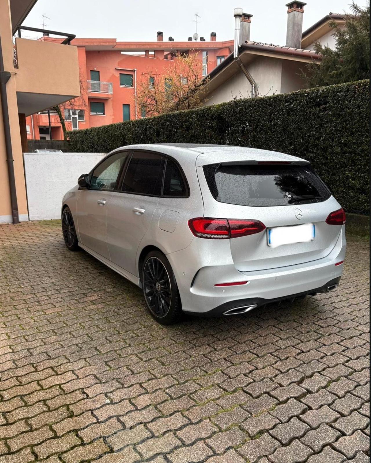 Mercedes-benz B 180 d Automatic Business Extra