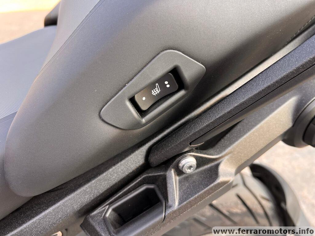 Bmw R 1300 GS tripleblack a 239 euro al mese senza anticipo