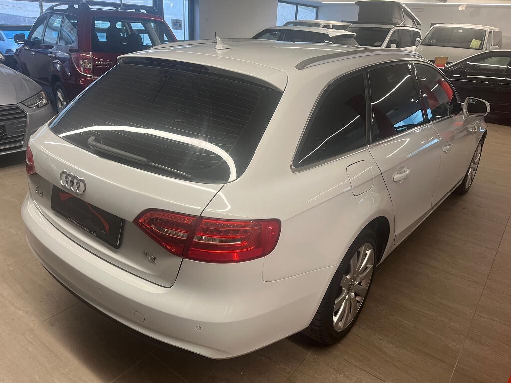 Audi A4 Avant 2.0 TDI Xenon 177 CV