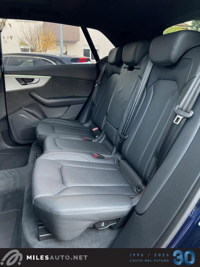 AUDI Q8 50TDI S line Pano Sed ventilati ACC Matrix AppleCP