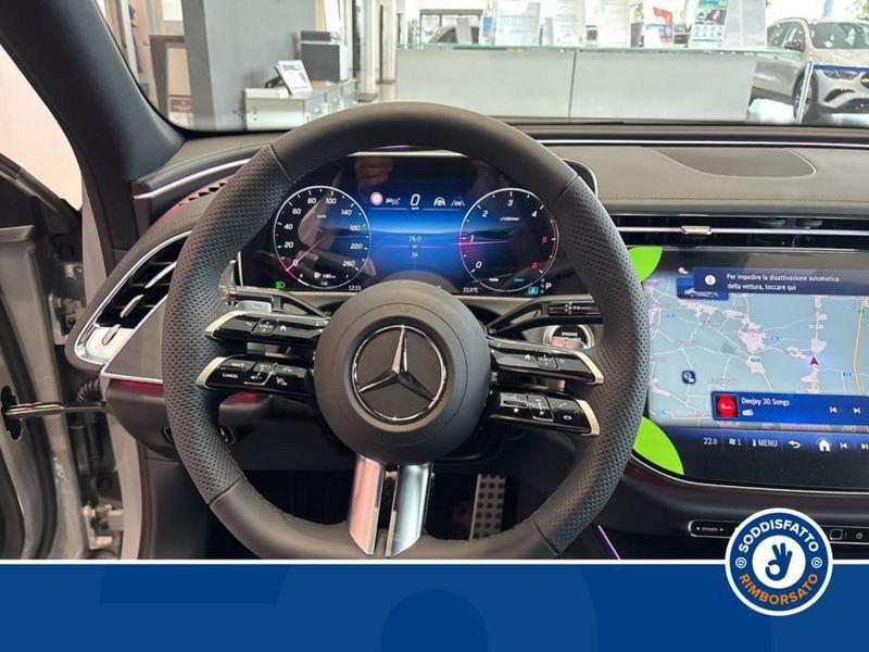 Mercedes-Benz Classe E 220d Berlina AMG Line Premium