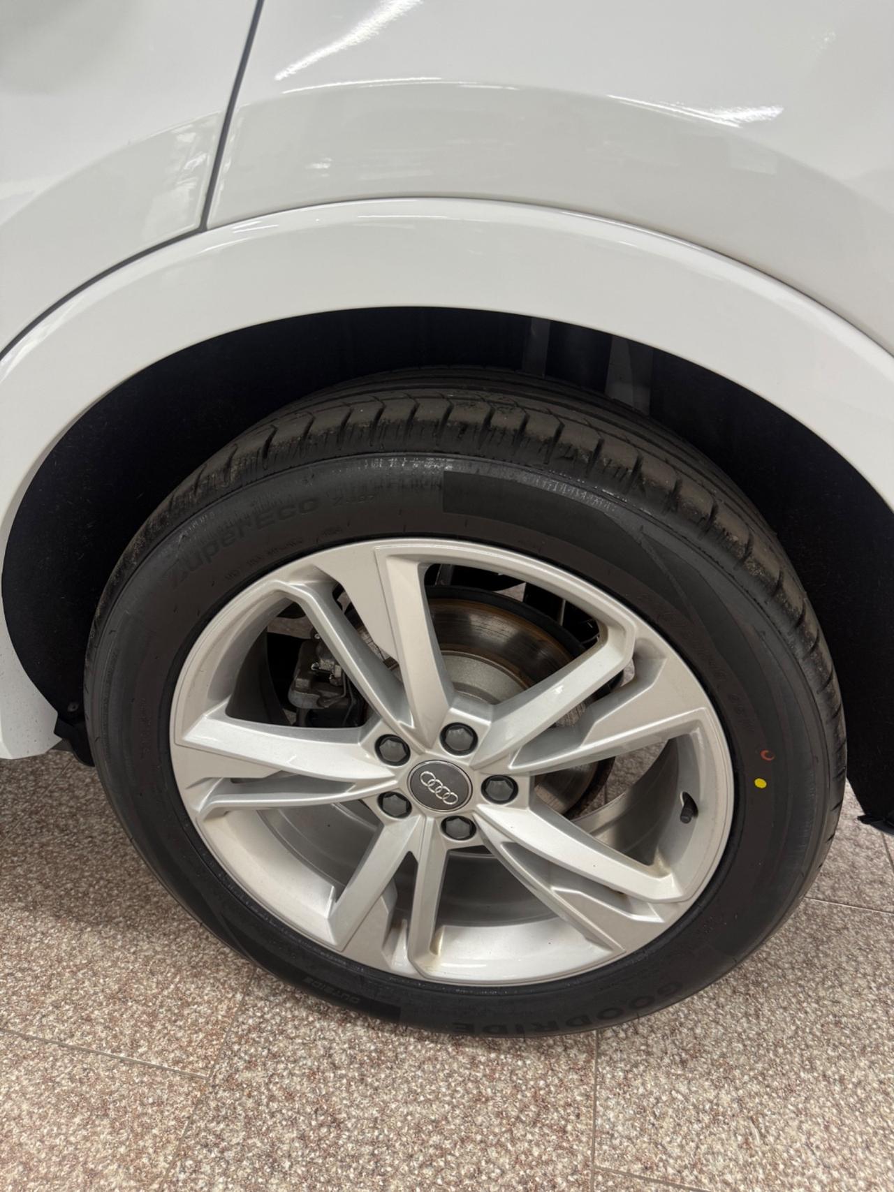 Audi Q3 35 TDI S tronic S line edition