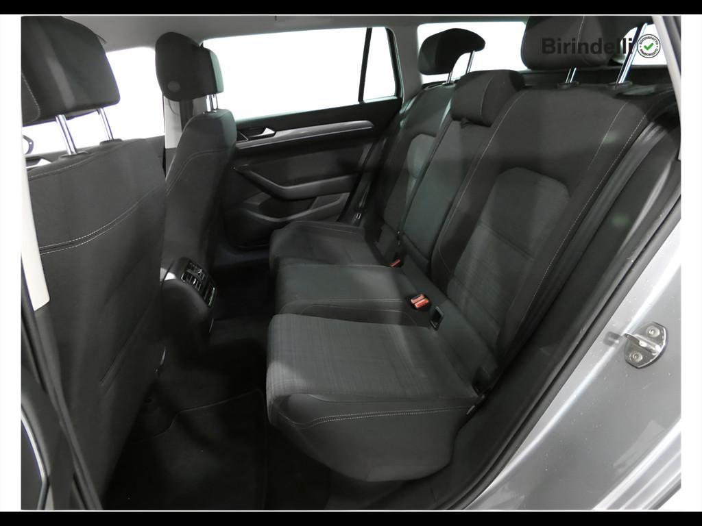 VOLKSWAGEN Passat 8ª serie - Passat Variant 2.0 TDI SCR EVO DSG Business